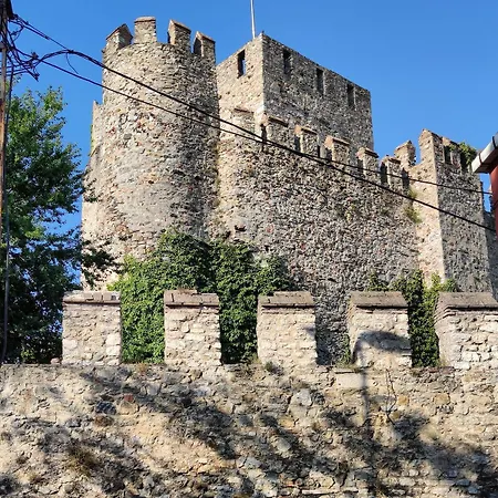 An Tale, An Dream, Garden House *