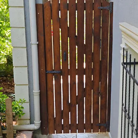 An Tale, An Dream, Garden House Villa