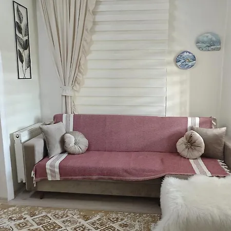 An Tale, An Dream, Garden House *