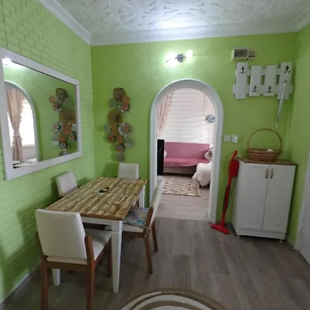 An Tale, An Dream, Garden House Villa Istanboel