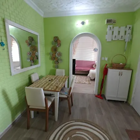 An Tale, An Dream, Garden House