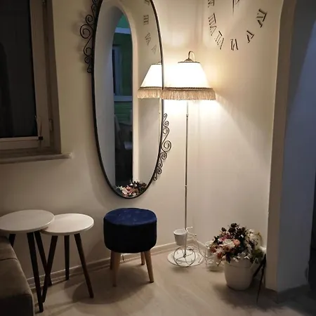 An Tale, An Dream, Garden House Villa Istanboel